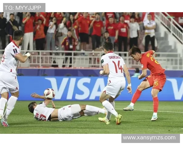 中国国足与不丹比赛中的换人策略分析与影响探讨